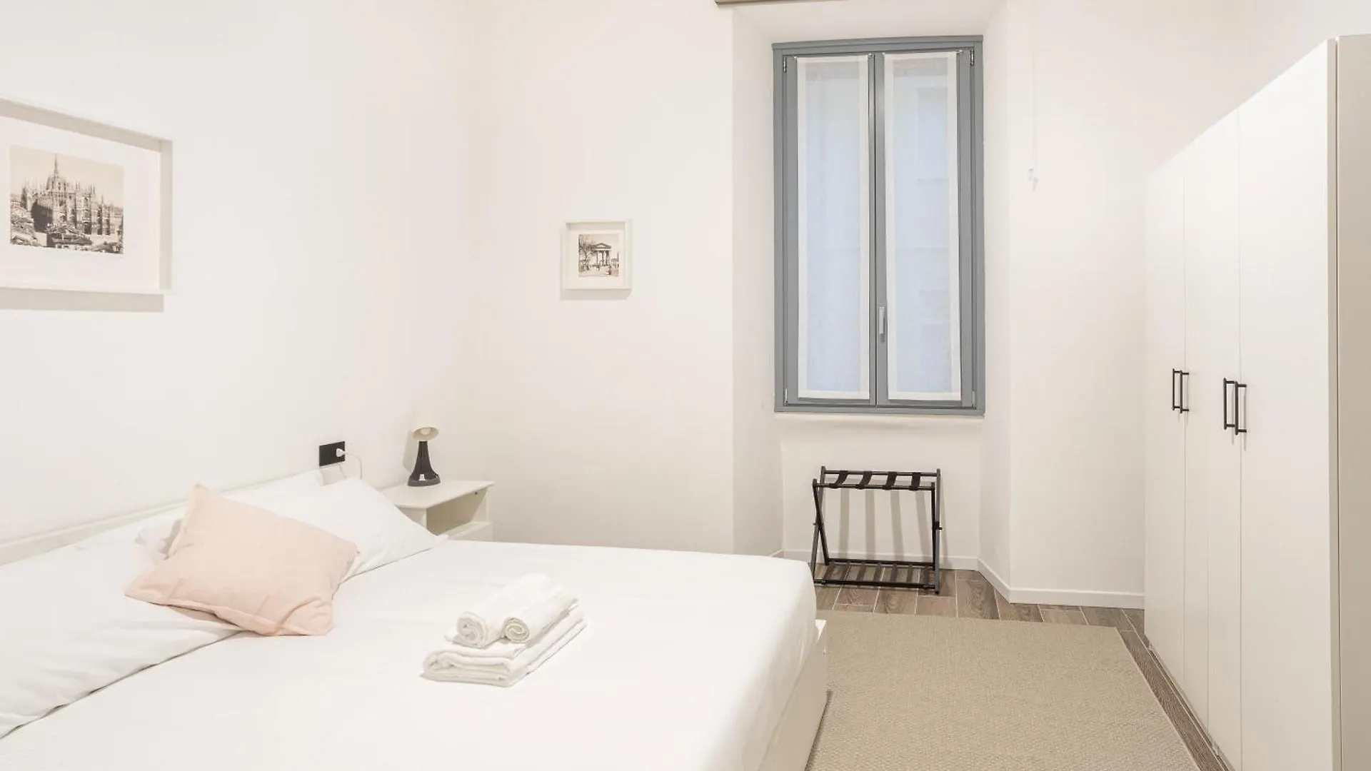 Sant Ambroeus Garden Apartment Milano 0*,